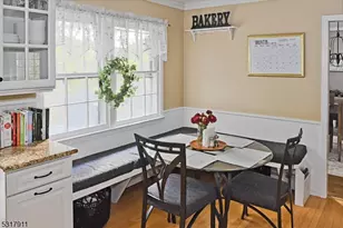 42 Melrose Dr, Chester, NJ 07930 - Photo 14