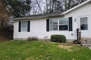 309 Wagon Wheel Rd, Montague, NJ 07827 - Photo 1