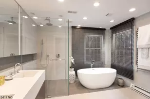 2 Ridge Rd, Green Brook Township, NJ 08812 - Photo 18