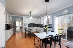 2 Ridge Rd, Green Brook Township, NJ 08812 - Photo 8