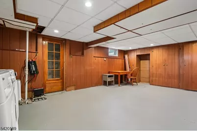 8 Edison Dr, Summit, NJ 07901 - Photo 28