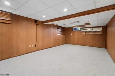 8 Edison Dr, Summit, NJ 07901 - Photo 22