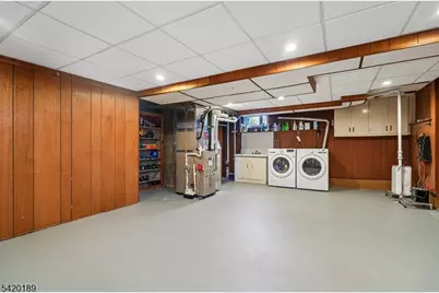 8 Edison Dr, Summit, NJ 07901 - Photo 26