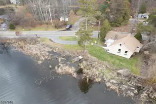 213 Otterhole Rd, West Milford, NJ 07480 - Photo 4