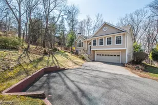 100 Canada Goose Dr, Allamuchy Township, NJ 07840 - Photo 30