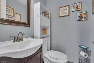 29 Cambridge, Oxford Township, NJ 07863 - Photo 18