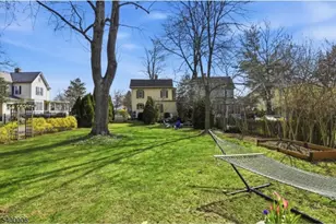 9 West St, Clinton Township, NJ 08801 - Photo 28