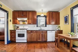 9 West St, Clinton Township, NJ 08801 - Photo 6