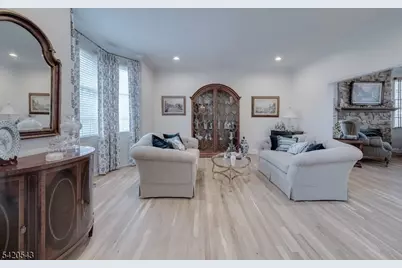 4 Reiher Ct, West Caldwell, NJ 07006 - Photo 14