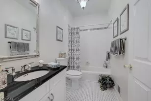 4 Reiher Ct, West Caldwell, NJ 07006 - Photo 28