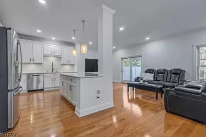 170 Madison Ave #7, Morristown, NJ 07960 - Photo 8