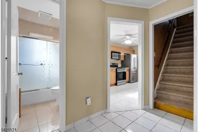 639 Fairfield Ave, Kenilworth, NJ 07033 - Photo 10