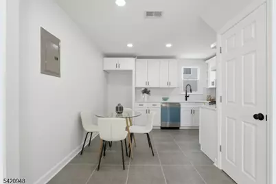 57 N Auten Ave, Somerville, NJ 08876 - Photo 8