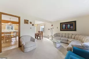 37 Farmingdale Rd, Wayne, NJ 07470 - Photo 18