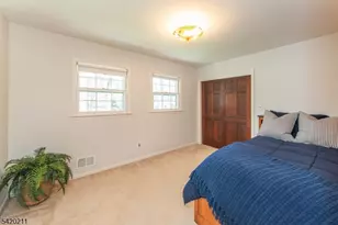 5 Robin Hill Rd, North Caldwell, NJ 07006 - Photo 22