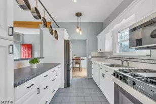 27 Bear Mountain Rd, Ringwood, NJ 07456 - Photo 18