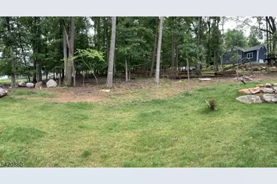 48 Mountain Rd, Hopatcong, NJ 07843 - Photo 2