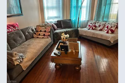 31 Quinn St, Paterson, NJ 07501 - Photo 2