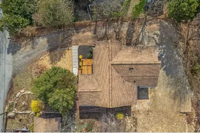 23 Harriet Way, Roxbury Township, NJ 07850 - Photo 4