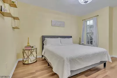 906 Memorial Dr, Belleville, NJ 07109 - Photo 16