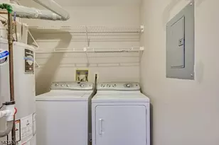 268 Kempsey Dr, North Brunswick Township, NJ 08902 - Photo 24