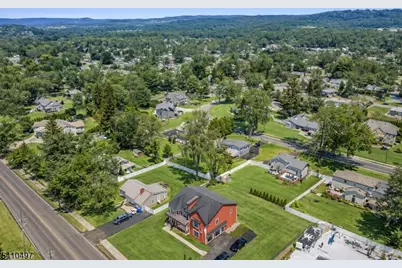 1690 Hamburg Tpke, Wayne, NJ 07470 - Photo 4