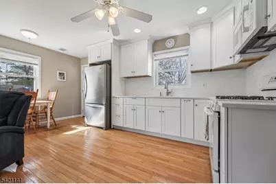 19 Marlin Ave, Pequannock Township, NJ 07440 - Photo 10