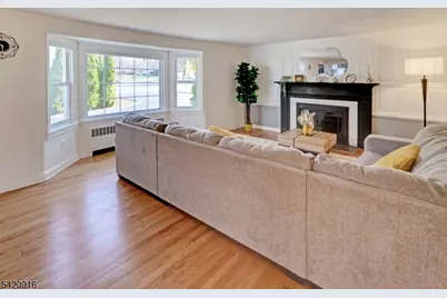 95 W Northfield Rd, Livingston, NJ 07039 - Photo 4