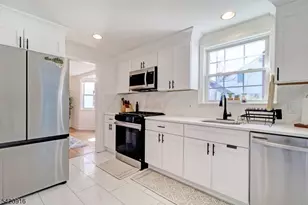 95 W Northfield Rd, Livingston, NJ 07039 - Photo 12