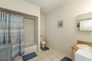 375 Rifle Camp Rd, Woodland Park, NJ 07424 - Photo 14