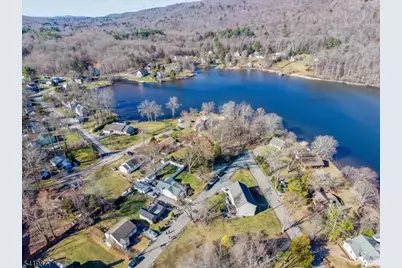 29 Bushwick Ln, West Milford, NJ 07480 - Photo 28