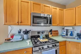 29 Bushwick Ln, West Milford, NJ 07480 - Photo 10