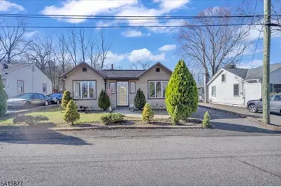 29 Bushwick Ln, West Milford, NJ 07480 - Photo 1