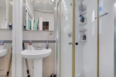 29 Bushwick Ln, West Milford, NJ 07480 - Photo 16