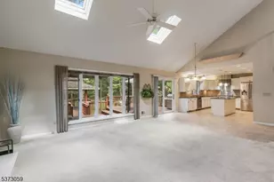 833 Carnoustie Dr, Bridgewater, NJ 08807 - Photo 10