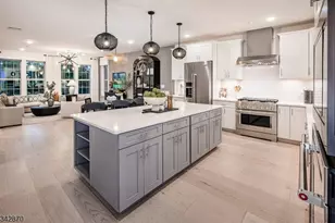 6 Wadsworth Dr, Denville, NJ 07834 - Photo 6