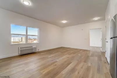 48 Chadwick St #203, Paterson, NJ 07503 - Photo 4