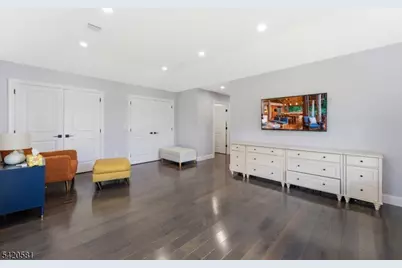 10 Hillside Ave, North Caldwell, NJ 07006 - Photo 28