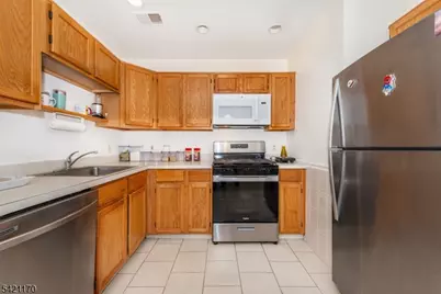 80 Sunrise Dr, Hanover Township, NJ 07981 - Photo 10