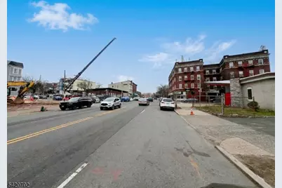 750 S Orange Ave, Newark, NJ 07106 - Photo 14