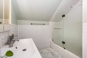 6 Boyden Pkwy Unit, Maplewood, NJ 07040 - Photo 12