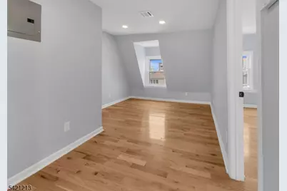 157 Fairmount Ave #3, Newark, NJ 07103 - Photo 8