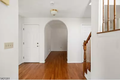 38 Castleton Rd, Montgomery Township, NJ 08540 - Photo 4