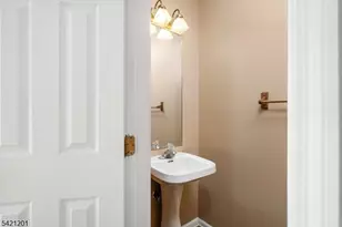 38 Castleton Rd, Montgomery Township, NJ 08540 - Photo 8