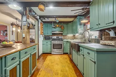 195 Allamuchy Rd, Frelinghuysen Township, NJ 07821 - Photo 2