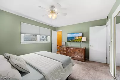 556 Valley Rd, Clark Township, NJ 07066 - Photo 12