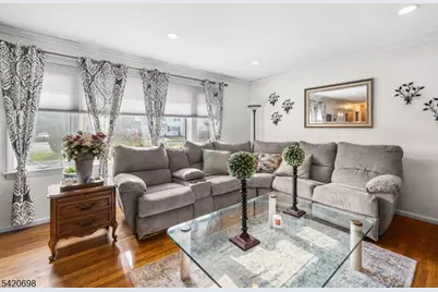 556 Valley Rd, Clark Township, NJ 07066 - Photo 6