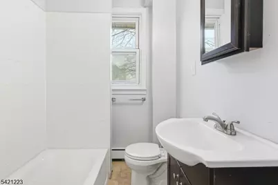 70 Valley St, South Orange, NJ 07079 - Photo 14