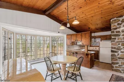 6 Partridge Trl, Kinnelon, NJ 07405 - Photo 10