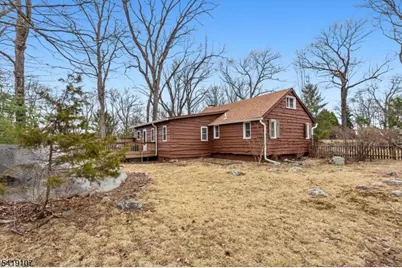 6 Partridge Trl, Kinnelon, NJ 07405 - Photo 32